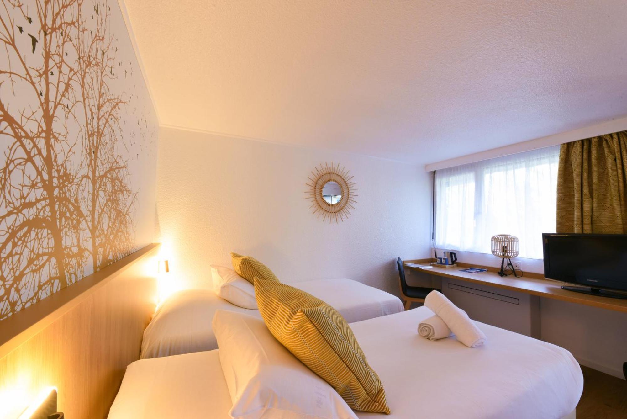 Kyriad Villeneuve Saint Georges - Hotel Renove Exterior foto